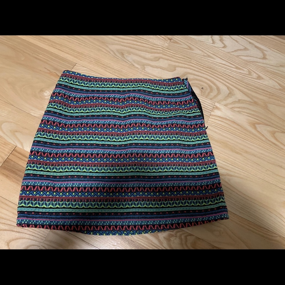 Multi-Colored Mini Skirt Side Zip Size M